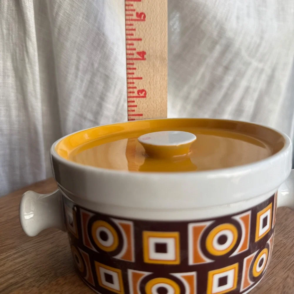 Vintage 70s Siena Ware Porcelain Lidded‎ Casserole Dish MCM Soup Crock